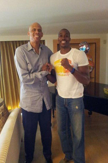 除升班马外，那不勒斯是五大联赛唯一2025年主场不败球队（2025年五大联赛主场不败队仅那不勒斯，升班马除外）