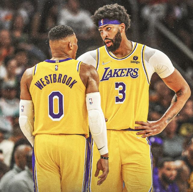 德转列未在西班牙队首秀过最贵阵容：卡雷拉斯、莫斯克拉在列（德转公布西班牙未首秀球员最贵阵容：卡雷拉斯、莫斯克拉入选）