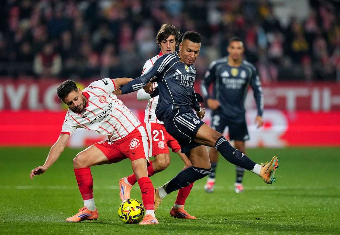 达维多维奇：离开沙特是因为老婆适应不了，家人比金钱更重要（达维多维奇：因妻子难适应沙特而离开，家庭重于金钱）