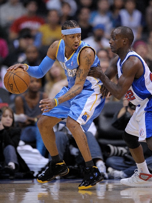 劳塔罗：我不在乎外界批评；有时间我会请全队吃烤肉（劳塔罗：无惧外界质疑，有空就请全队吃烤肉）