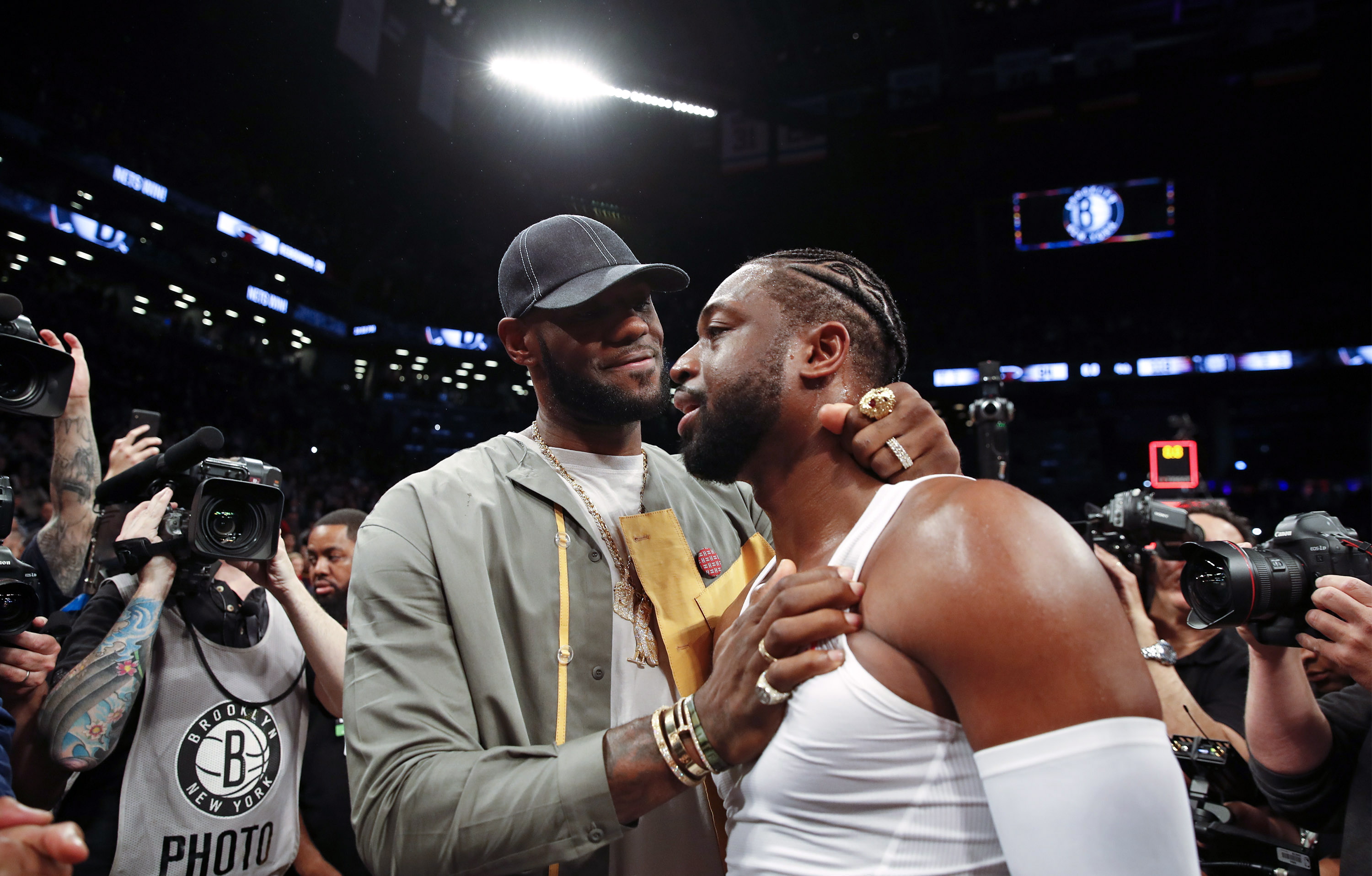 25球追平C罗，姆巴佩是赛季前20场进球最多的皇马球员（姆巴佩前20场轰25球，追平C罗成皇马同期进球第一人）